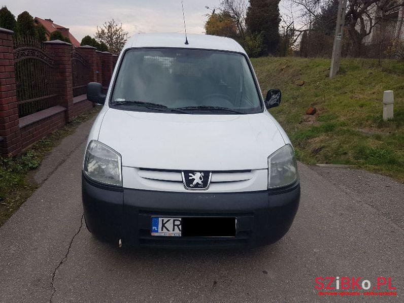 2003' Peugeot Partner photo #2