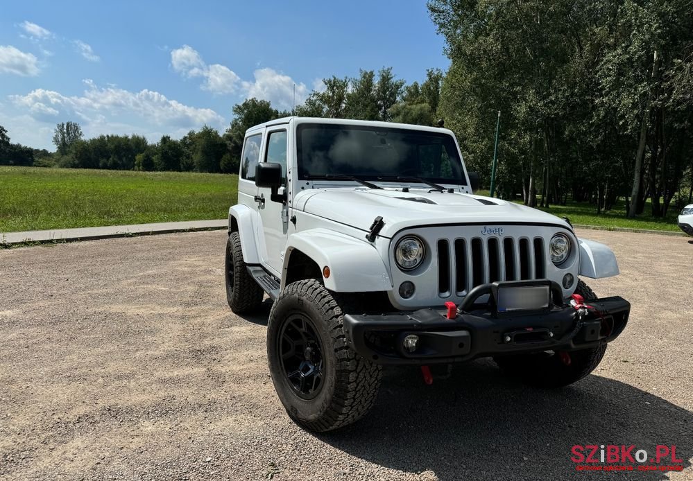 2018' Jeep Wrangler 3.6 Sahara photo #2