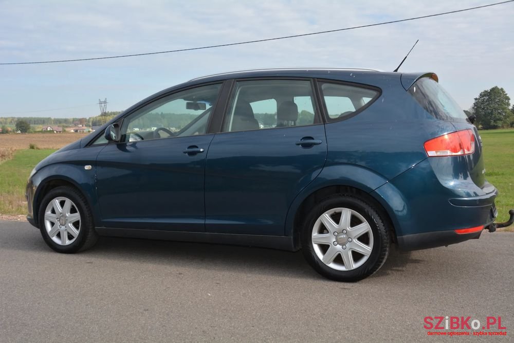 2007' SEAT Altea XL 1.6 Stylance photo #4