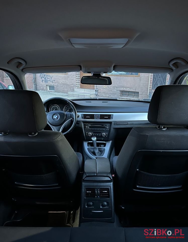 2007' BMW 3 Series 320I photo #6