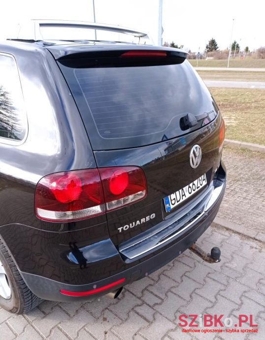 2007' Volkswagen Touareg photo #3