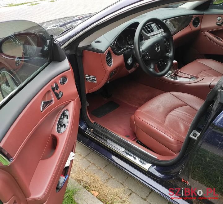 2006' Mercedes-Benz CLS photo #3