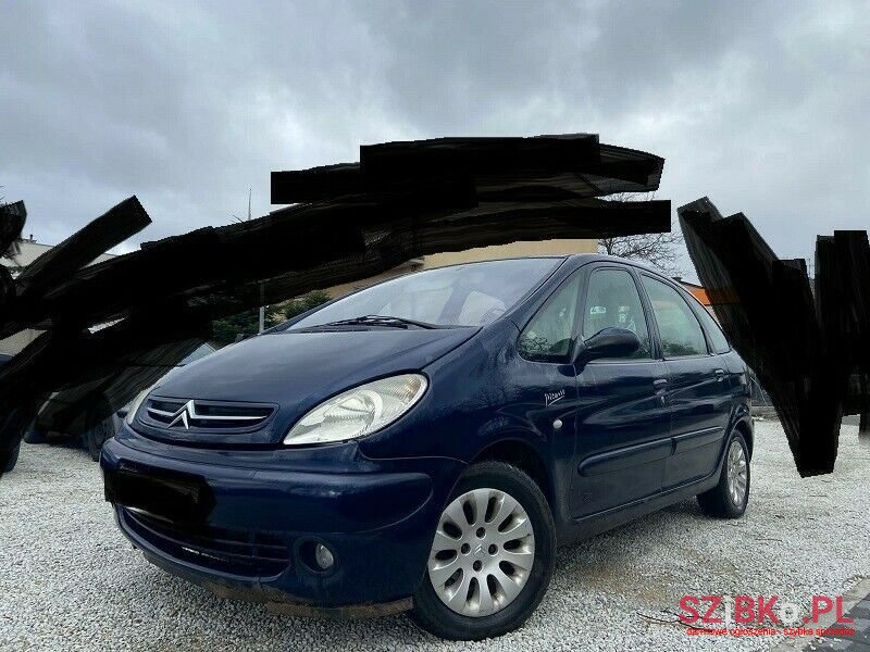 2003' Citroen Xsara Picasso photo #4