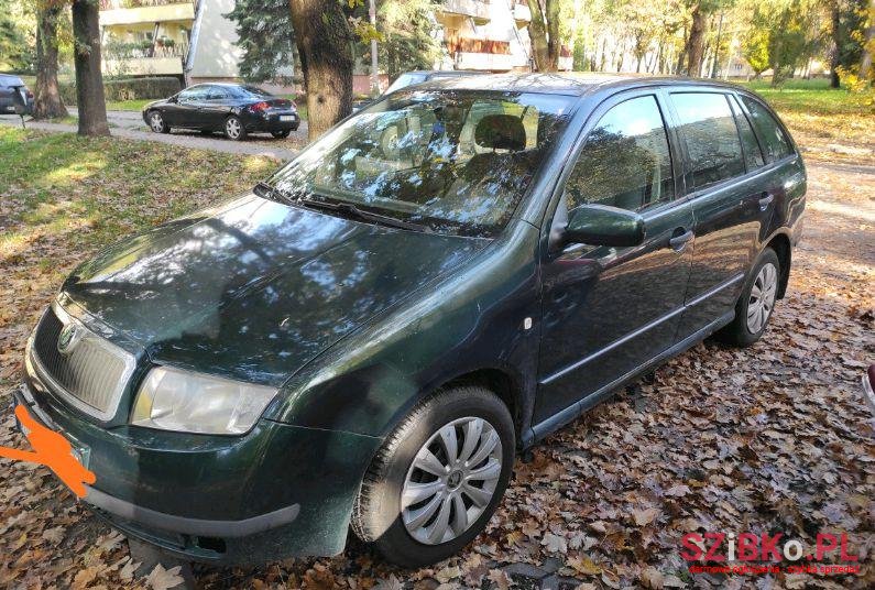 2004' Skoda Fabia photo #1