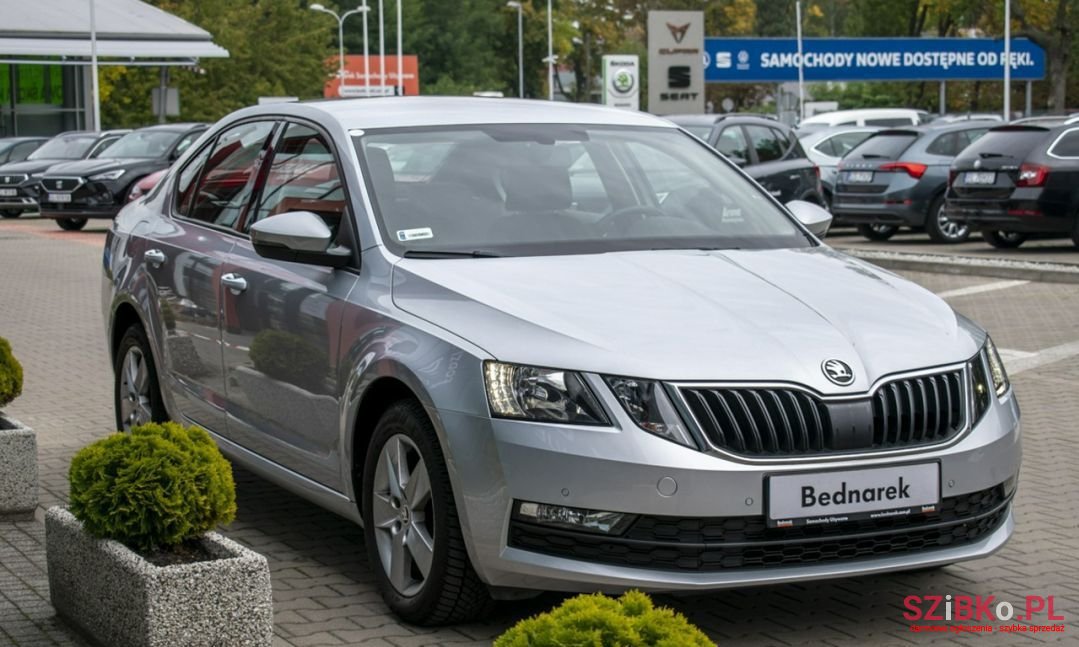 2018' Skoda Octavia photo #1