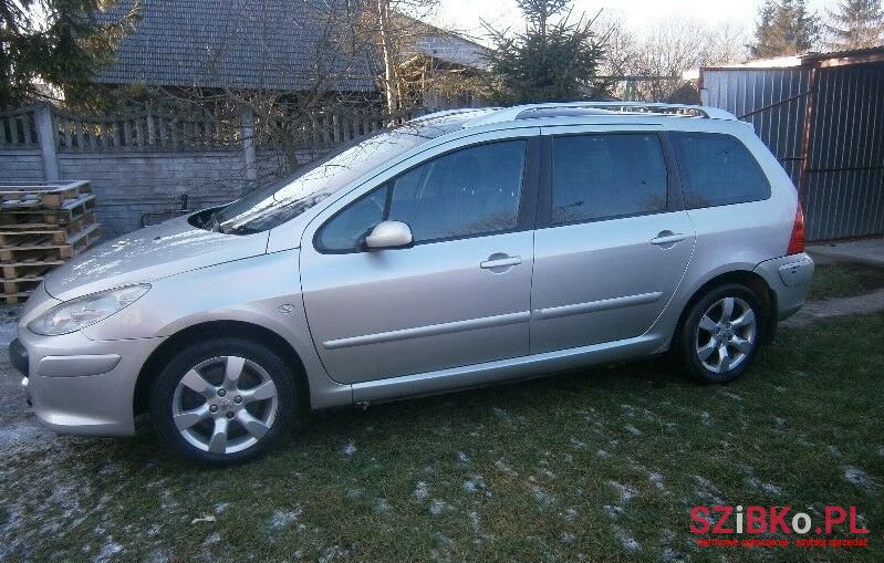 2008' Peugeot 307 photo #1