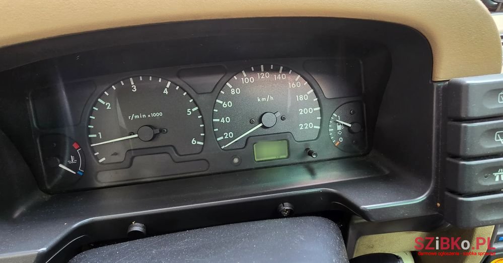 2001' Land Rover Discovery photo #2