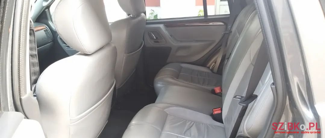 2003' Jeep Grand Cherokee photo #5