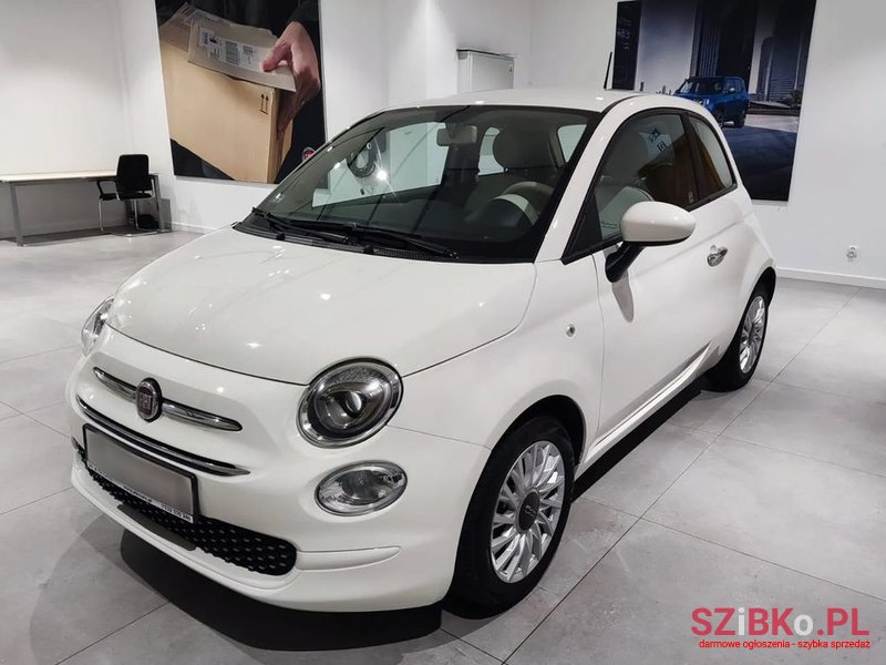2020' Fiat 500 1.0 Hybrid Pop photo #1