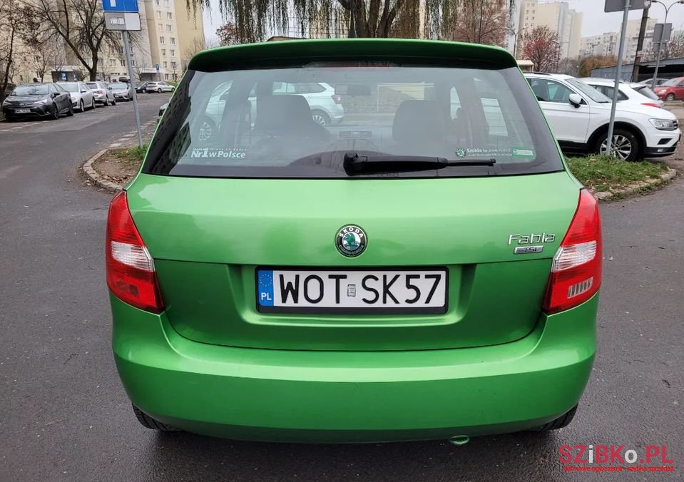 2010' Skoda Fabia photo #6