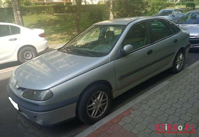 2000' Renault Laguna photo #1
