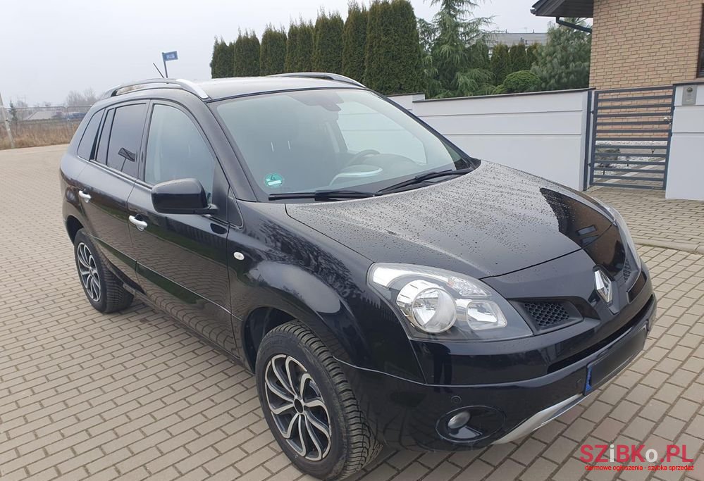 2008' Renault Koleos photo #2