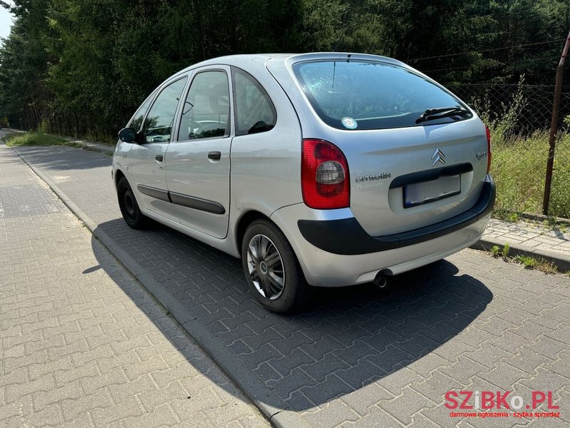 2006' Citroen Xsara Picasso 1.6I 16V Sx photo #5