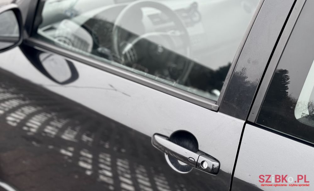 2007' Suzuki Swift photo #5