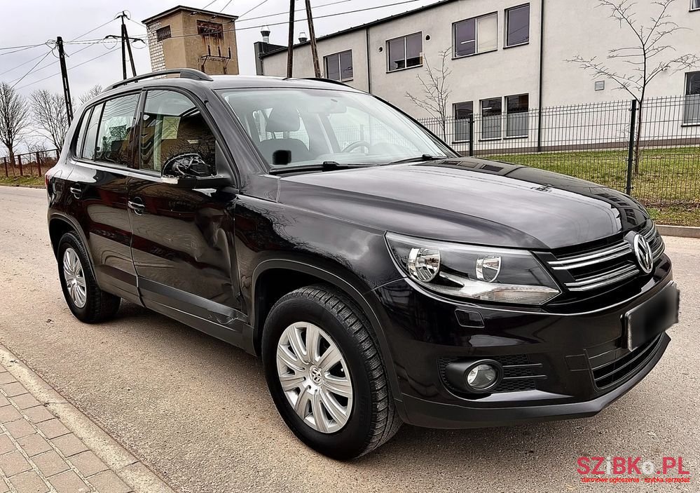 2012' Volkswagen Tiguan photo #4