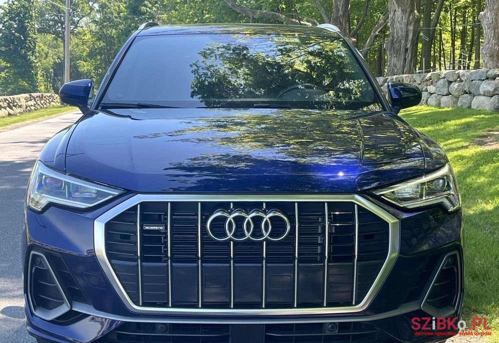 2021' Audi Q3 photo #5