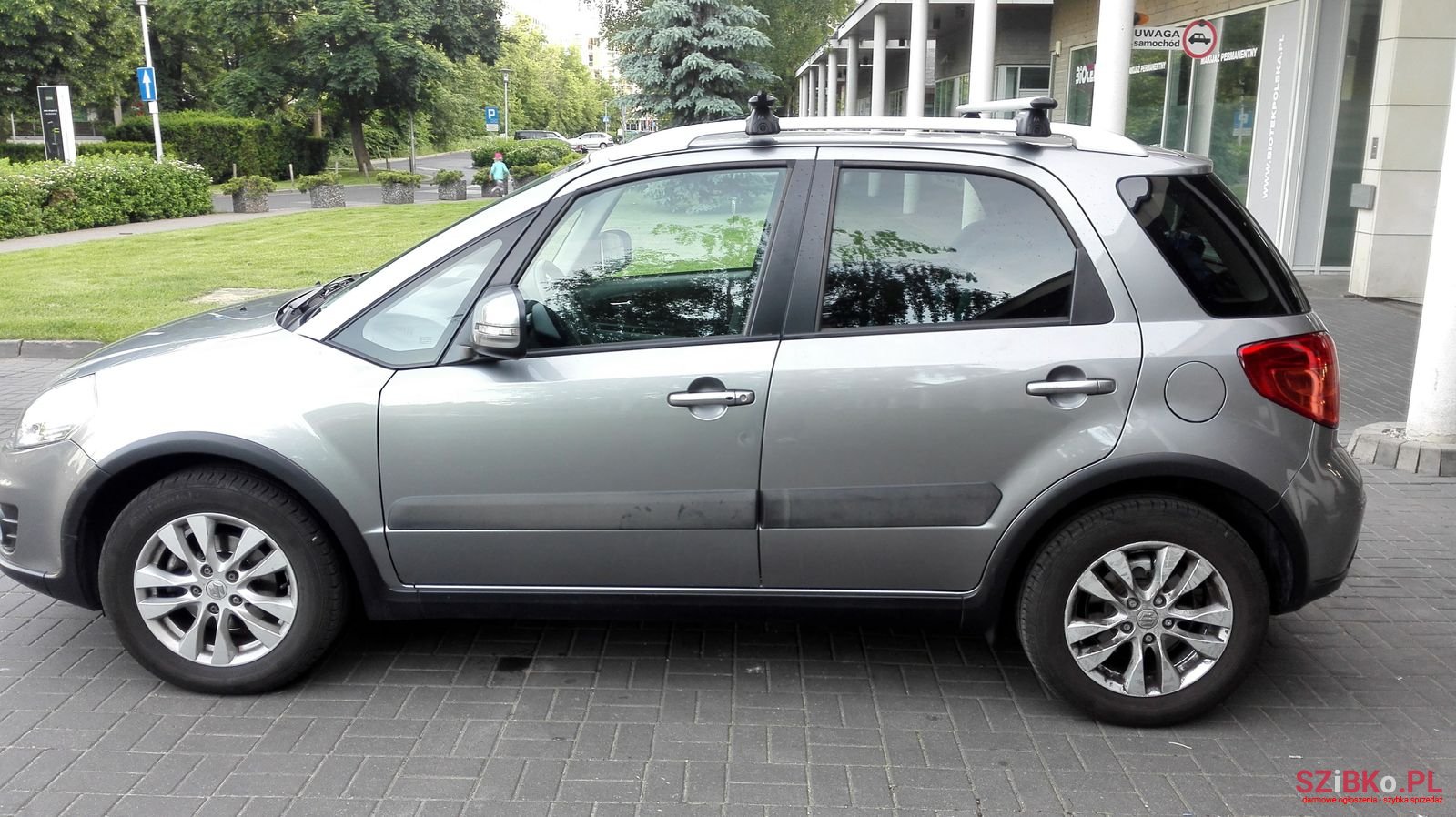 2013' Suzuki photo #3