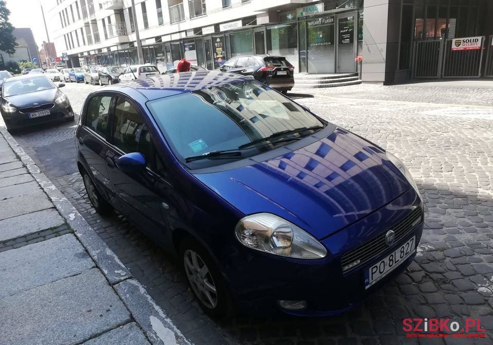 2007' Fiat Grande Punto photo #1