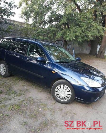 2004' Ford Focus photo #1