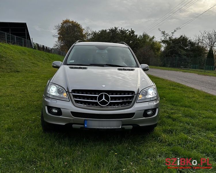 2008' Mercedes-Benz Ml 320 Cdi 4-Matic photo #5