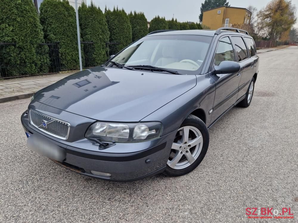 2003' Volvo V70 photo #1