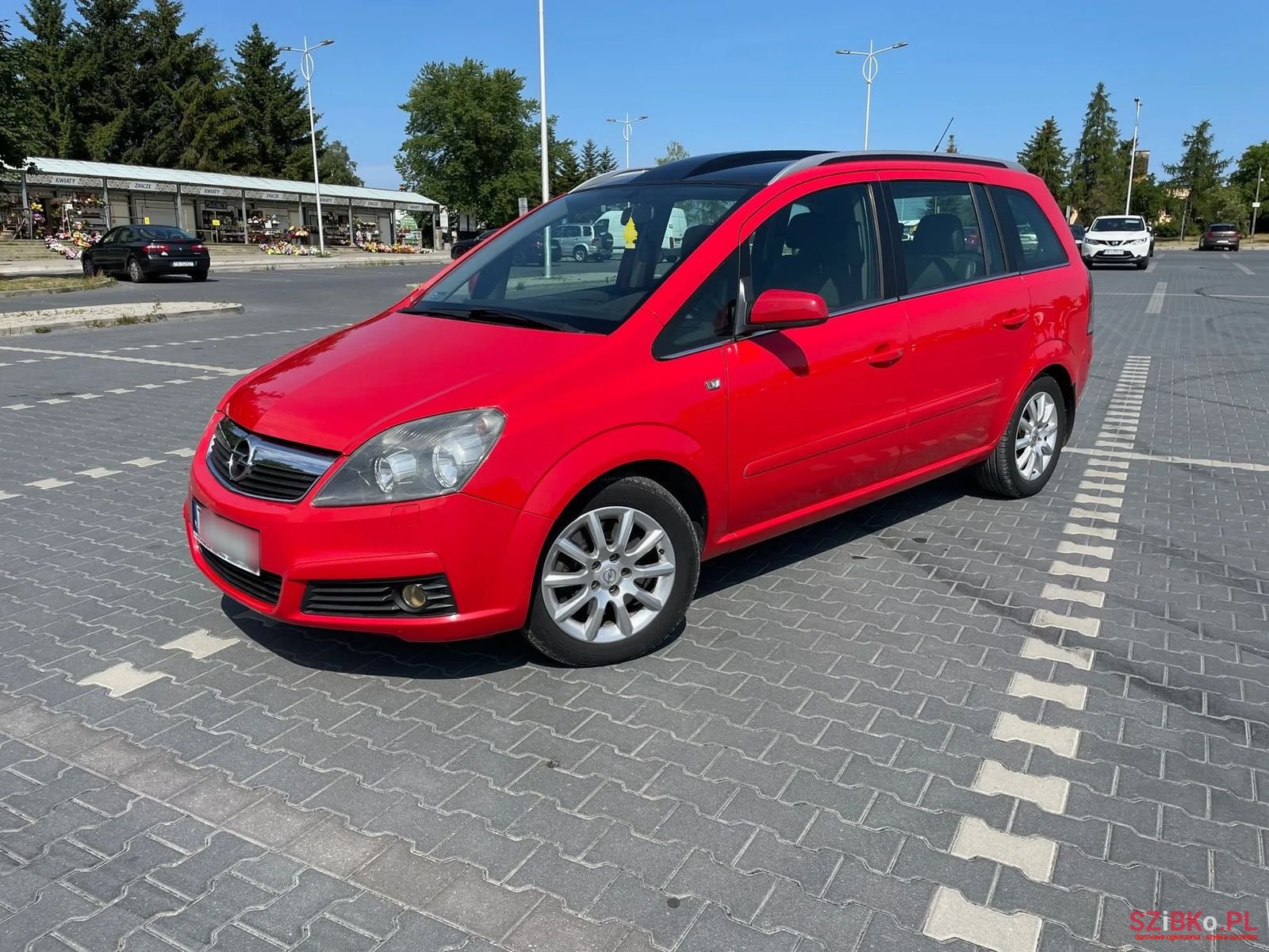 2006' Opel Zafira photo #1