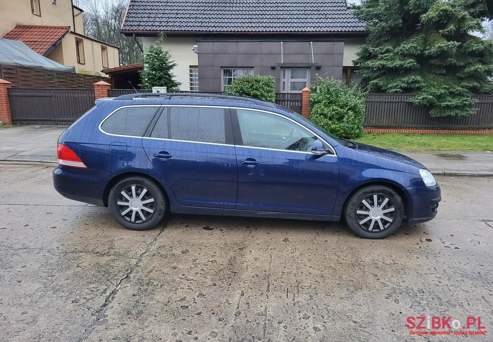 2007' Volkswagen Golf photo #5