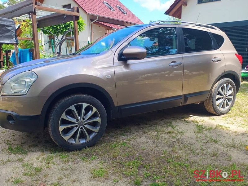 2009' Nissan Qashqai 1.6 I-Way photo #2