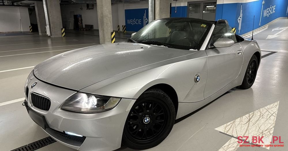 2006' BMW Z4 2.5Si photo #1
