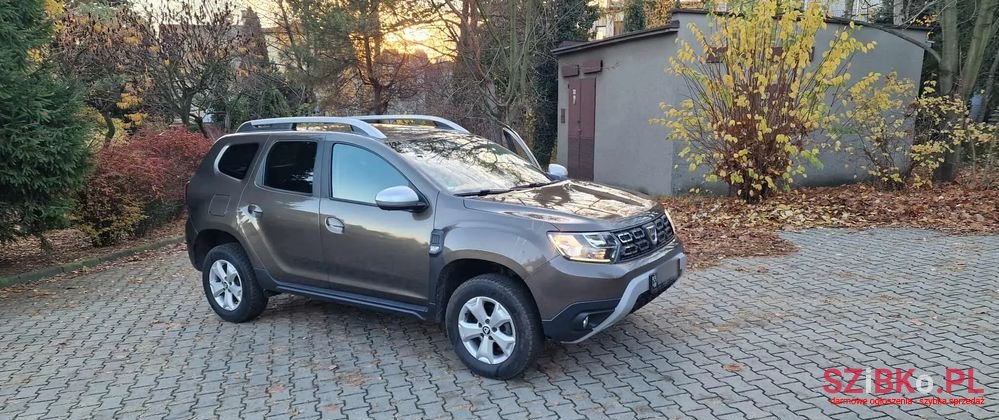 2020' Dacia Duster Essential photo #3