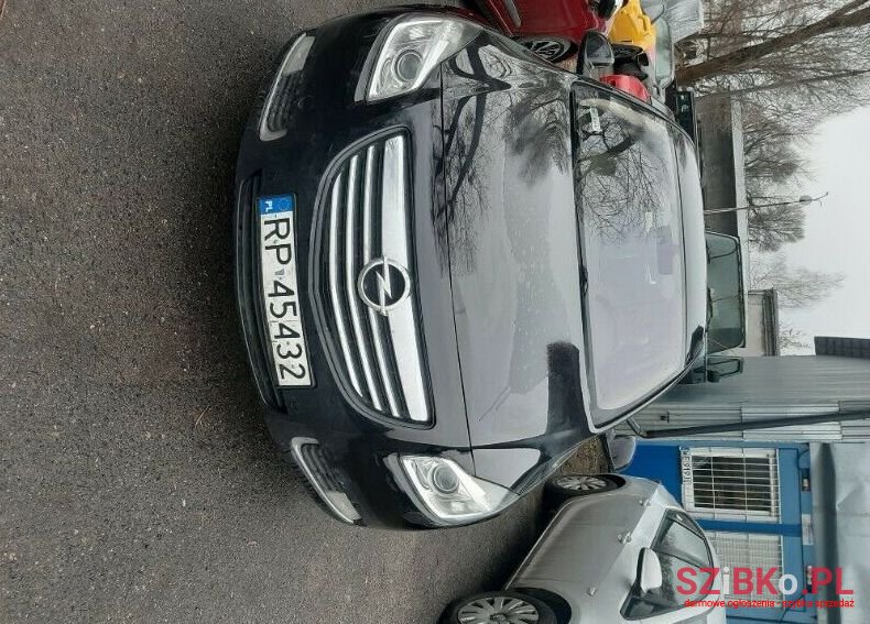 2009' Opel Insignia photo #2