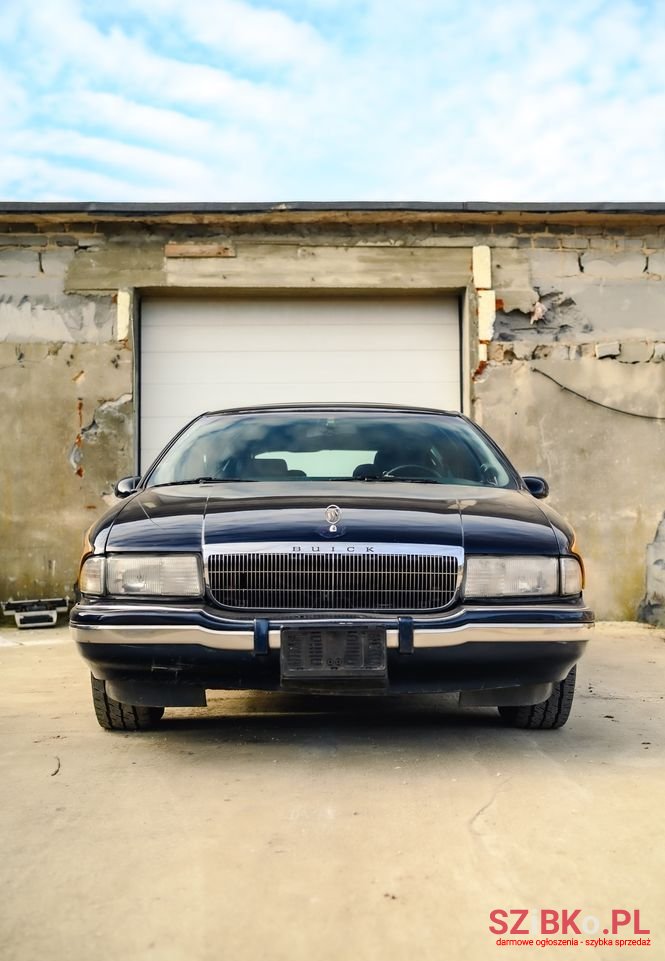 1992' Buick Roadmaster 5.7 Std photo #2