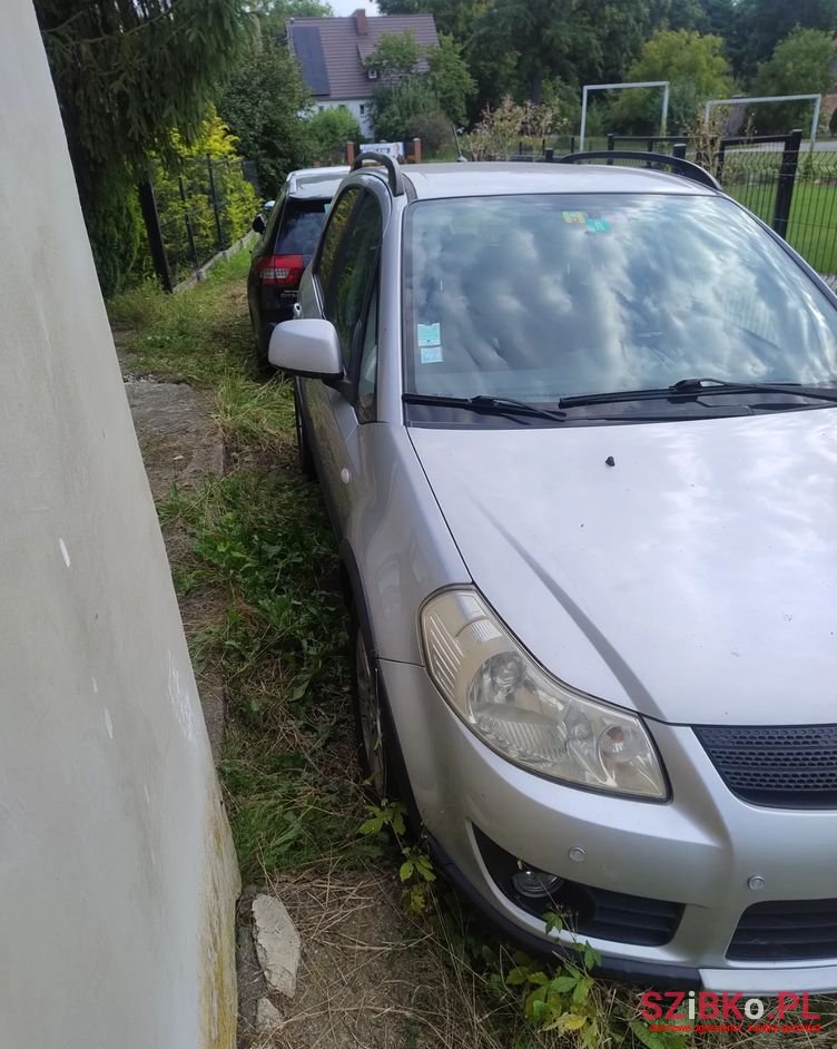 2008' Suzuki SX4 photo #4