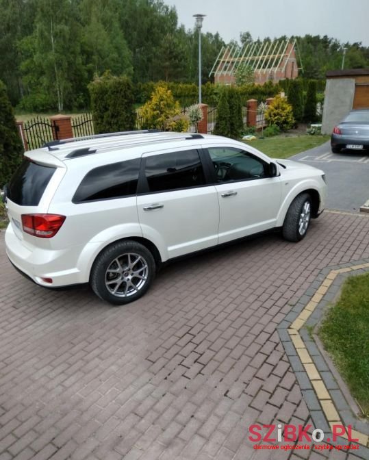 2013' Fiat Freemont photo #3