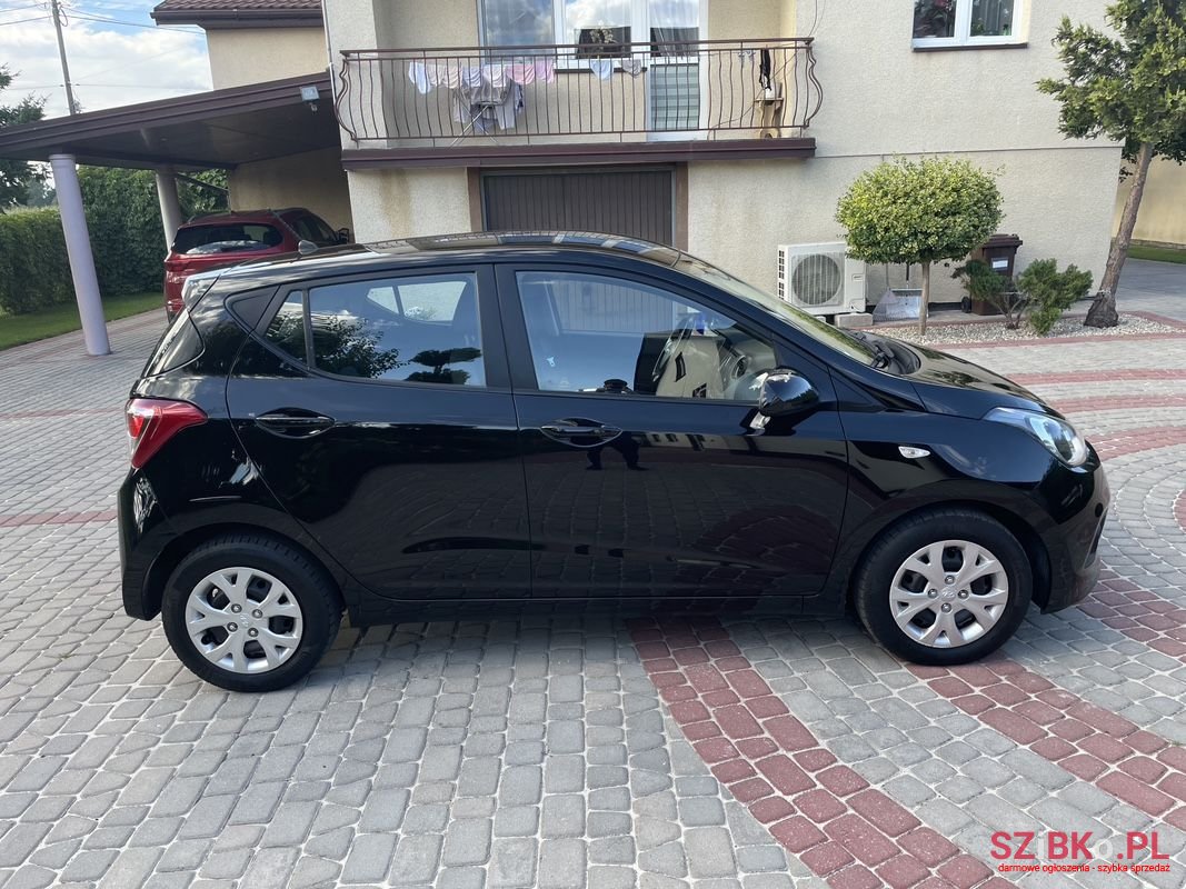 2015' Hyundai i10 photo #5