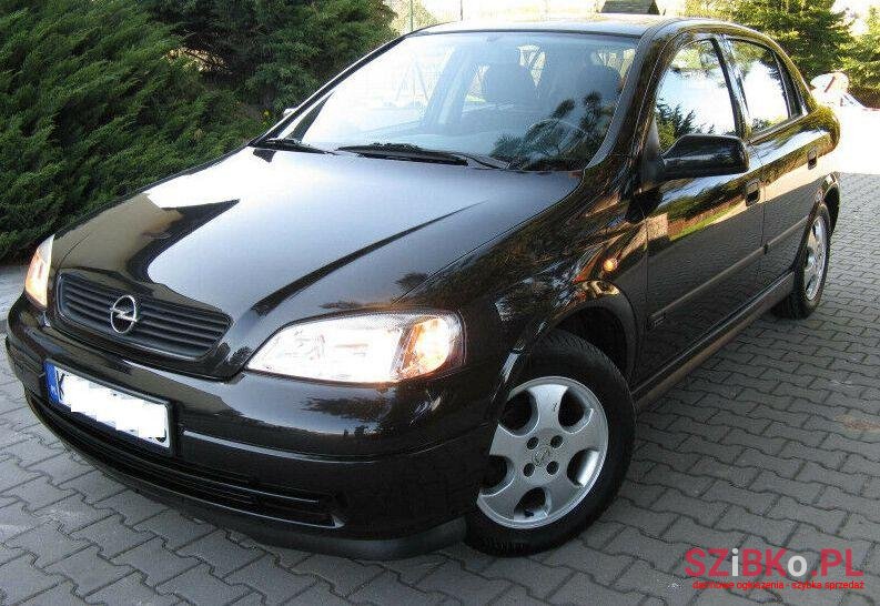 2001' Opel Astra photo #1