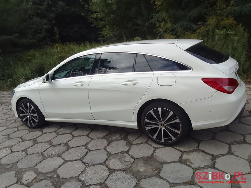 2016' Mercedes-Benz CLA photo #3