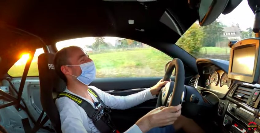 Robert Kubica wypożyczył BMW M4 i... pokazał jak przejechać Nurburgring [Nagranie]