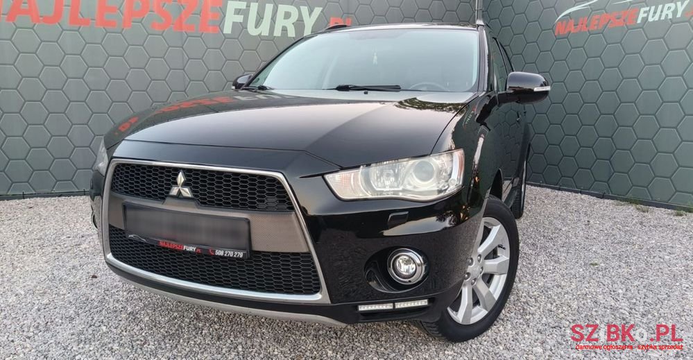 2012' Mitsubishi Outlander photo #1