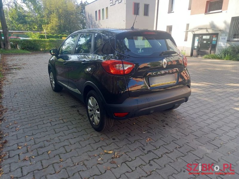 2016' Renault Captur photo #4