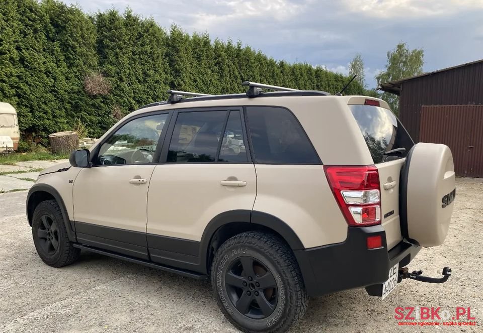 2005' Suzuki Grand Vitara photo #5
