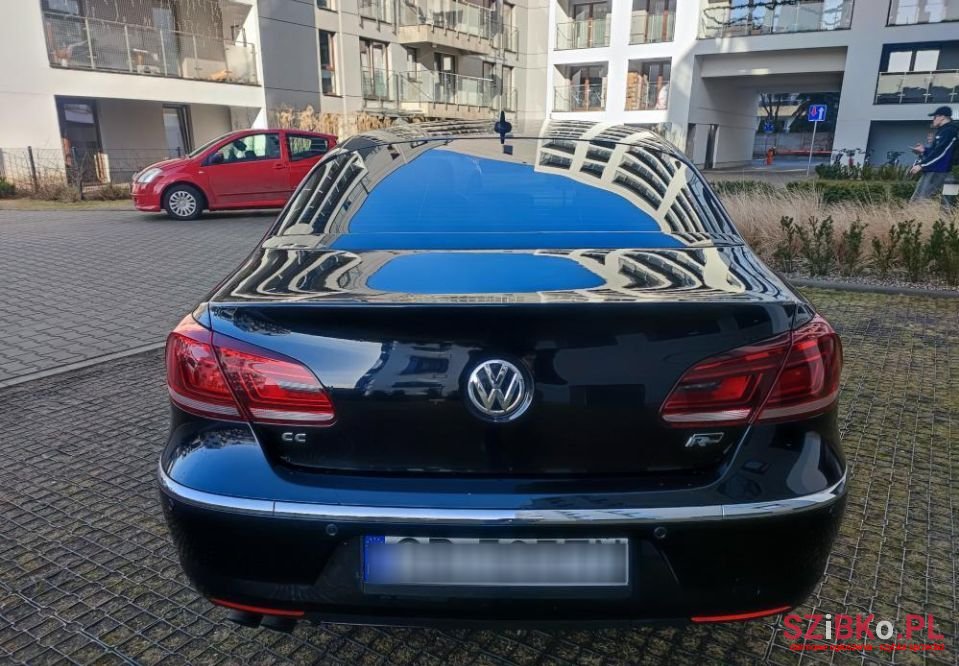 2013' Volkswagen photo #5