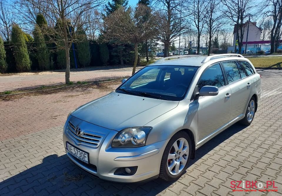 2007' Toyota Avensis photo #6