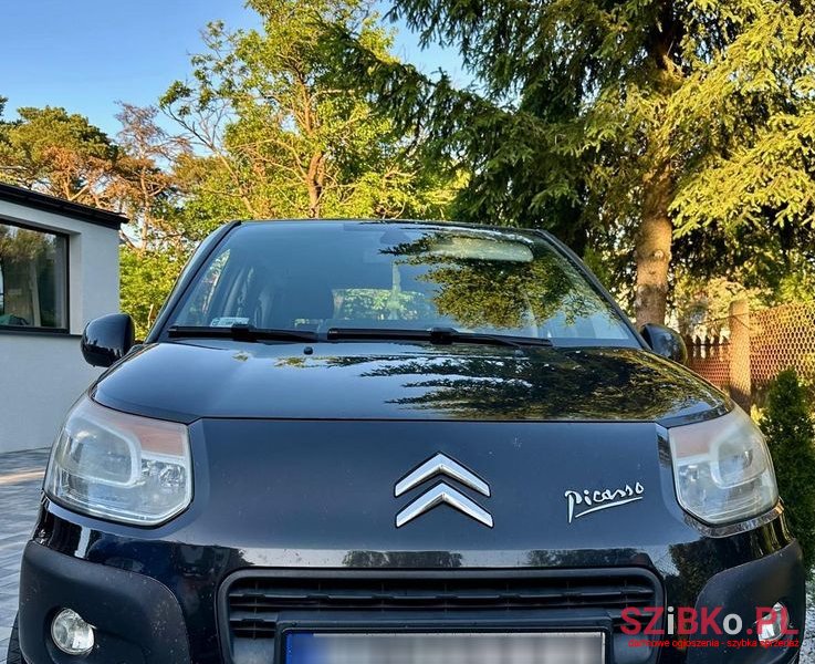 2009' Citroen C3 Picasso 1.4I Attraction photo #1