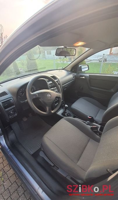 2004' Opel Astra photo #5
