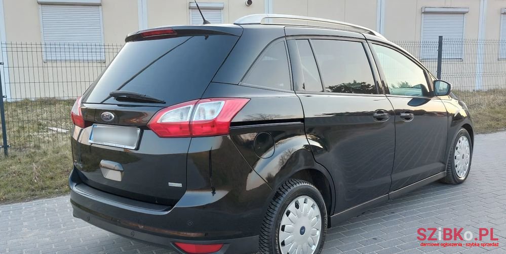 2015' Ford Grand C-MAX photo #5