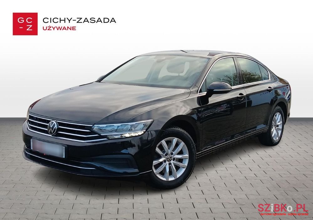 2021' Volkswagen Passat photo #1