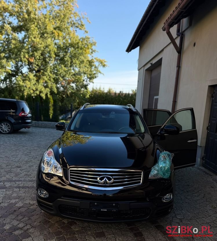 2015' Infiniti QX50 photo #2