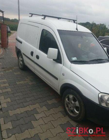 2006' Opel Combo photo #1