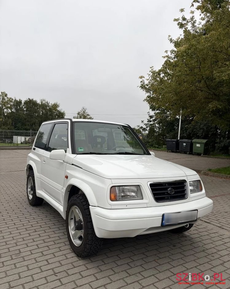 1999' Suzuki Vitara photo #1